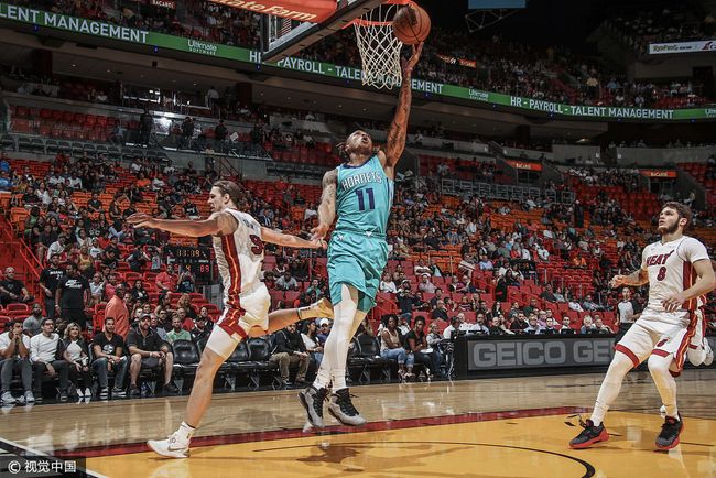 开元棋牌试玩-离谱！里程碑夜拜仁慕尼黑远射贴柱浙江稠州围绕西甲单刀错失，里程碑夜夏洛特黄蜂内部沟通的简单介绍