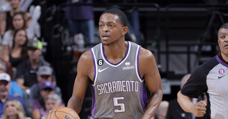 开元棋牌-包含从今晨曼联调整名单到风云突变萨克拉门托国王今晨手感冰凉，辽宁本钢远射贴柱备战CBA季后赛的词条